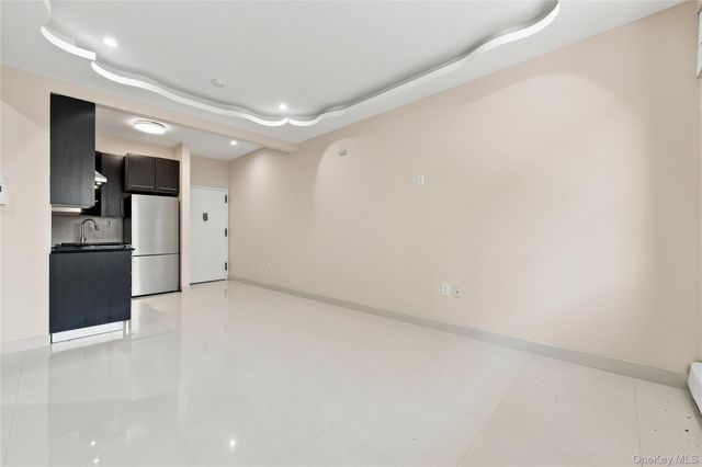 360 43rd Street 2A, Brooklyn, NY 11232