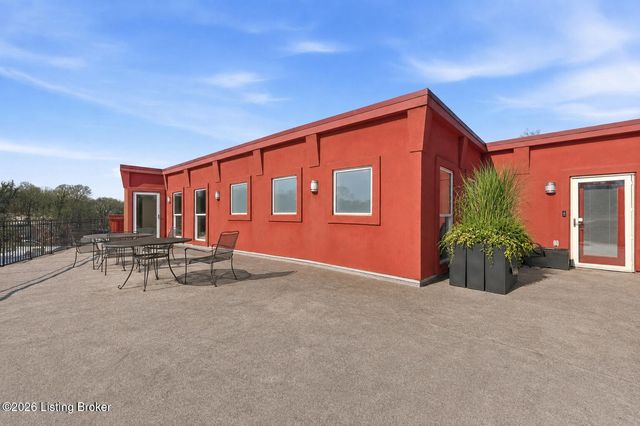 2411 Brownsboro Rd 302, Louisville, KY 40206