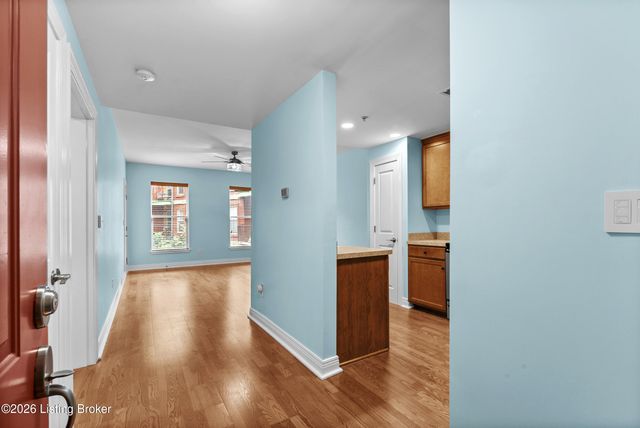 2411 Brownsboro Rd 302, Louisville, KY 40206