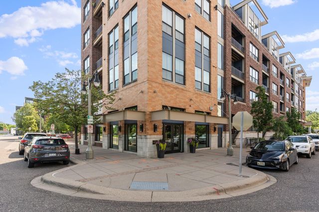 4525 Park Commons Drive 201, Minneapolis, MN 55416