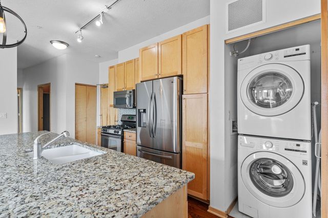 4525 Park Commons Drive 201, Minneapolis, MN 55416