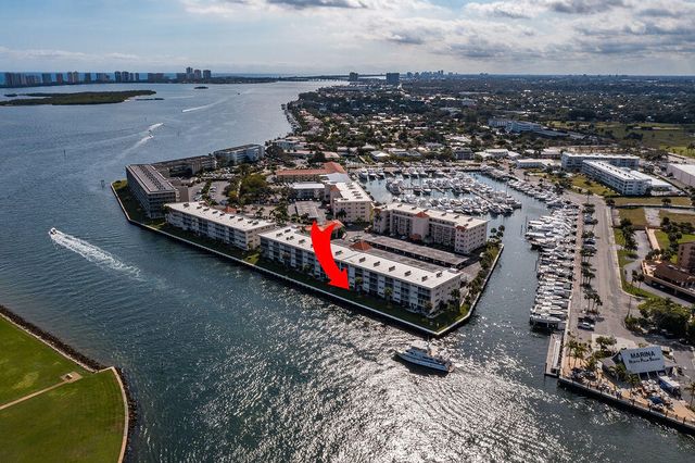 20 Yacht Club Drive 107, North Palm Beach, FL 33408