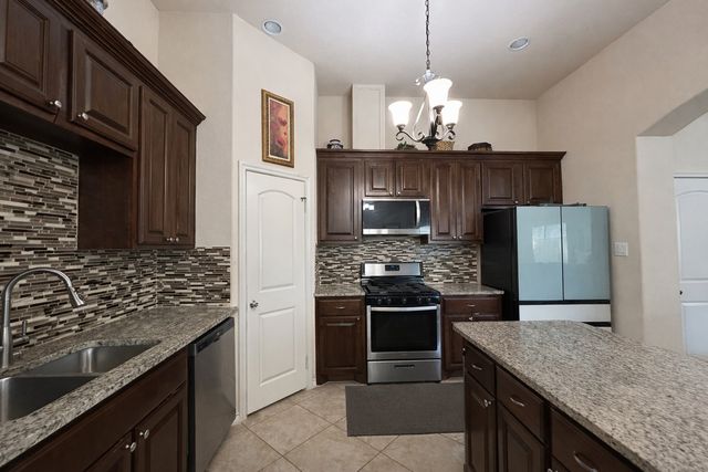 2373 Novin Drive, Irving, TX 75062