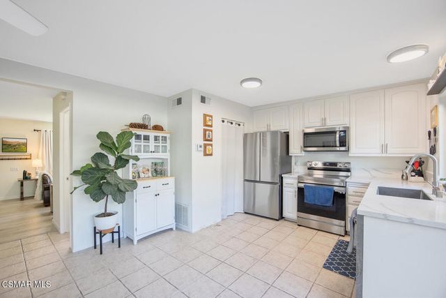 2647 La Paloma Circle, Thousand Oaks, CA 91360