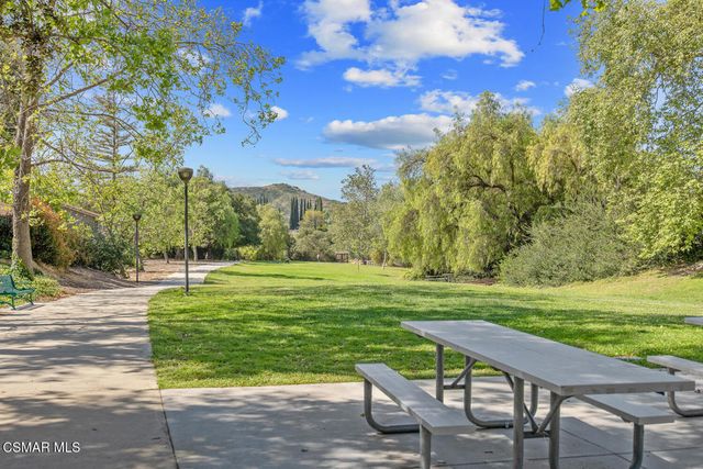 2647 La Paloma Circle, Thousand Oaks, CA 91360