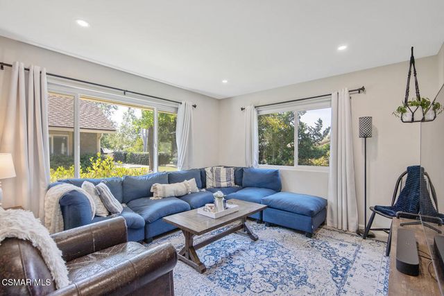 2647 La Paloma Circle, Thousand Oaks, CA 91360