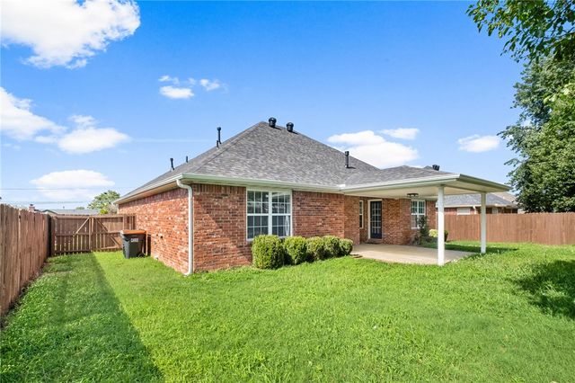 340 Brandon Loop, Springdale, AR 72762