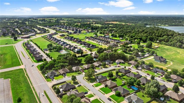 340 Brandon Loop, Springdale, AR 72762