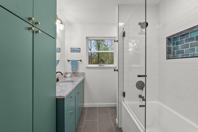 7217 APACHE Road, Little Rock, AR 72205