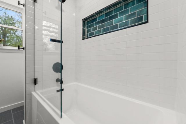 7217 APACHE Road, Little Rock, AR 72205