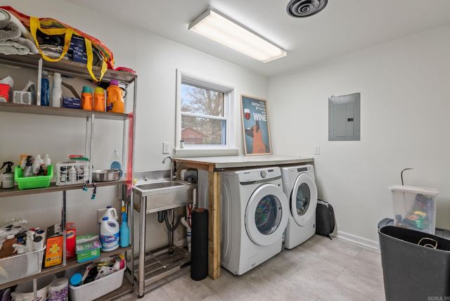 7217 APACHE Road, Little Rock, AR 72205