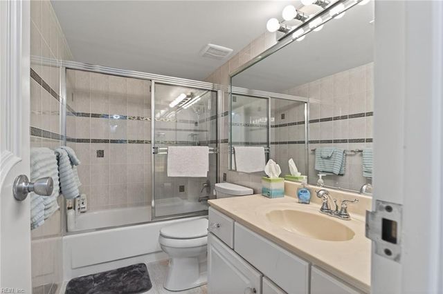 3300 Ocean Shore Ave Apt 902, Virginia Beach, VA 23451