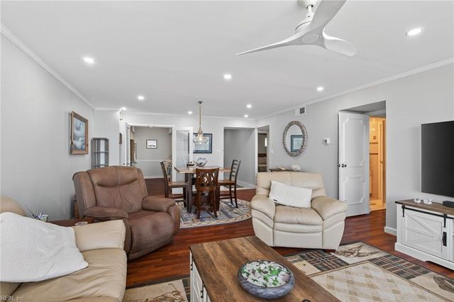 3300 Ocean Shore Ave Apt 902, Virginia Beach, VA 23451