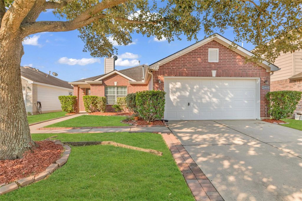 21019 Cottage Stream Court, Spring, TX 77379