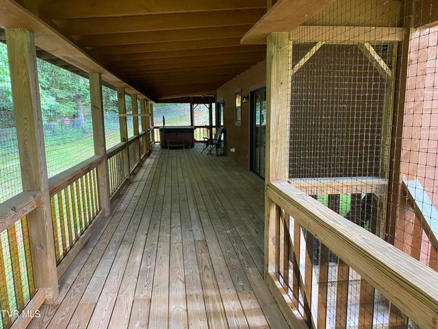 1970 Michael Drive, Johnson City, TN 37604