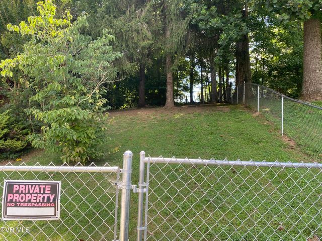1970 Michael Drive, Johnson City, TN 37604