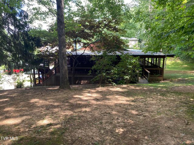 1970 Michael Drive, Johnson City, TN 37604