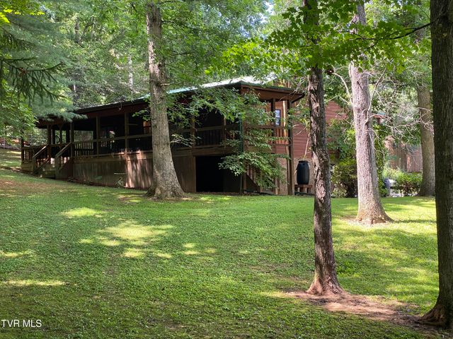 1970 Michael Drive, Johnson City, TN 37604