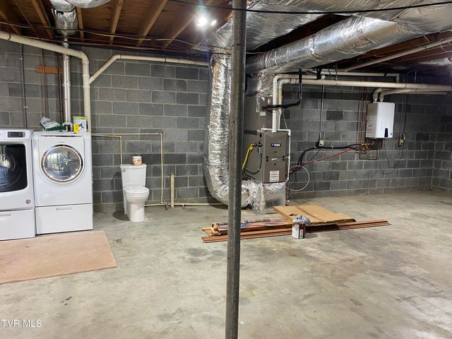 1970 Michael Drive, Johnson City, TN 37604