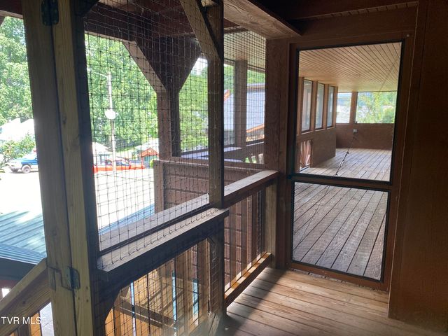 1970 Michael Drive, Johnson City, TN 37604