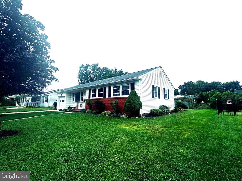 538 FORDHAM AVE, BURLINGTON, NJ 08016 — photo 3