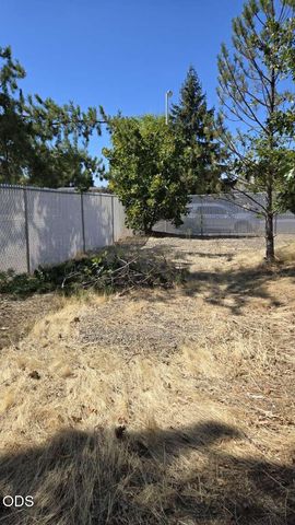1012 Sunrise Way, Central Point, OR 97502