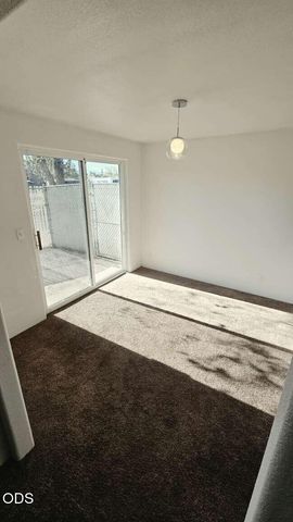 1012 Sunrise Way, Central Point, OR 97502