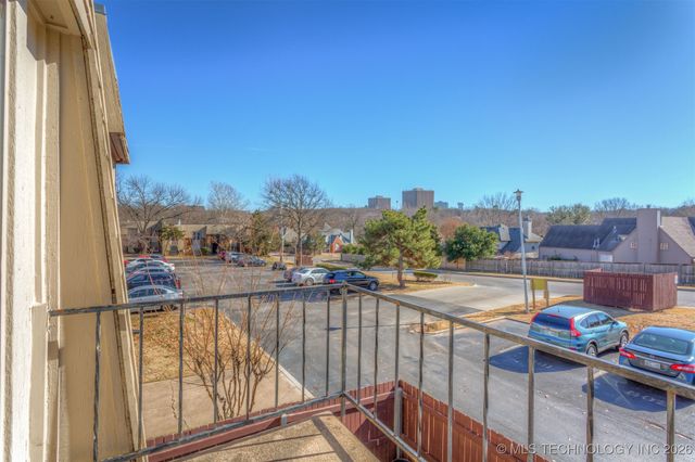 4303 E 68th Street 628, Tulsa, OK 74136