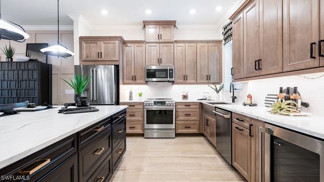 15345 Giardino DR 12-202, Naples, FL 34114