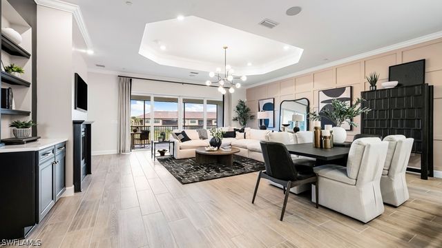 15345 Giardino DR 12-202, Naples, FL 34114