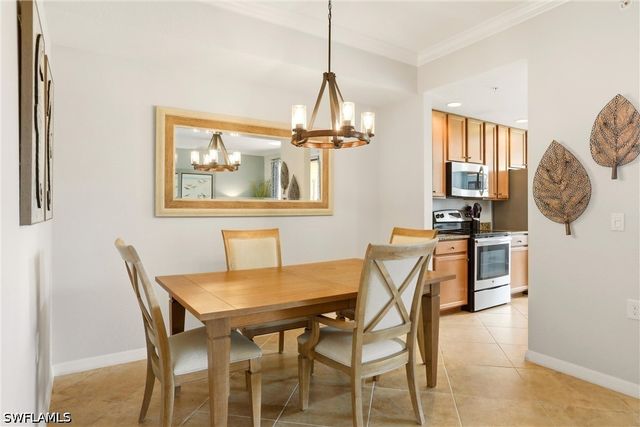 9844 Venezia CIR 714, Naples, FL 34113