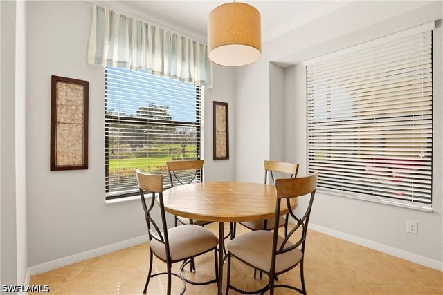 9844 Venezia CIR 714, Naples, FL 34113