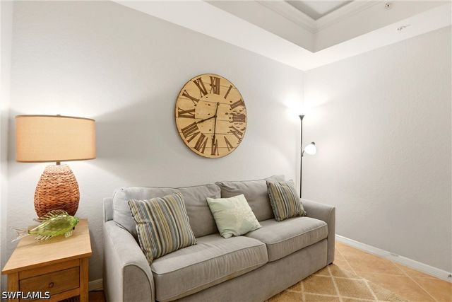 9844 Venezia CIR 714, Naples, FL 34113