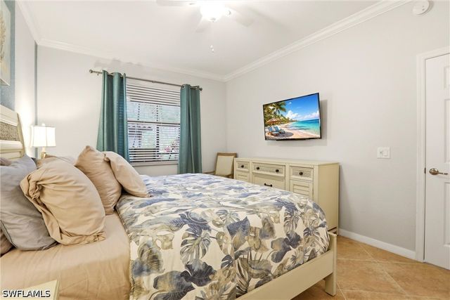 9844 Venezia CIR 714, Naples, FL 34113