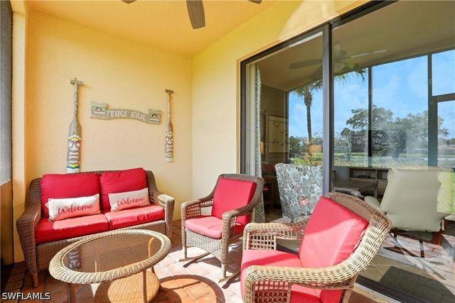 9844 Venezia CIR 714, Naples, FL 34113