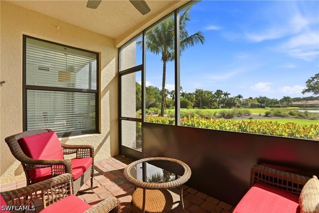 9844 Venezia CIR 714, Naples, FL 34113