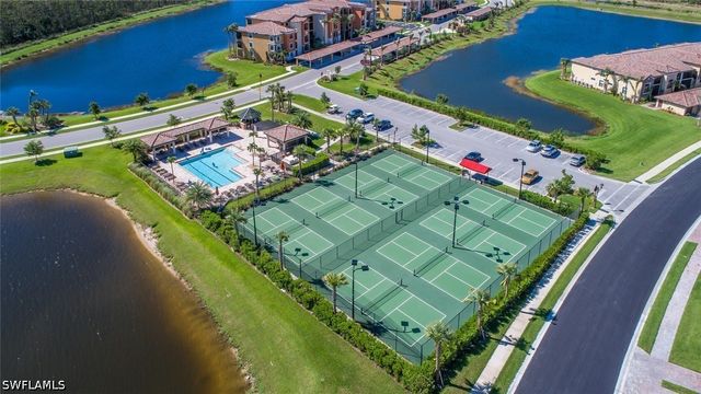 9844 Venezia CIR 714, Naples, FL 34113