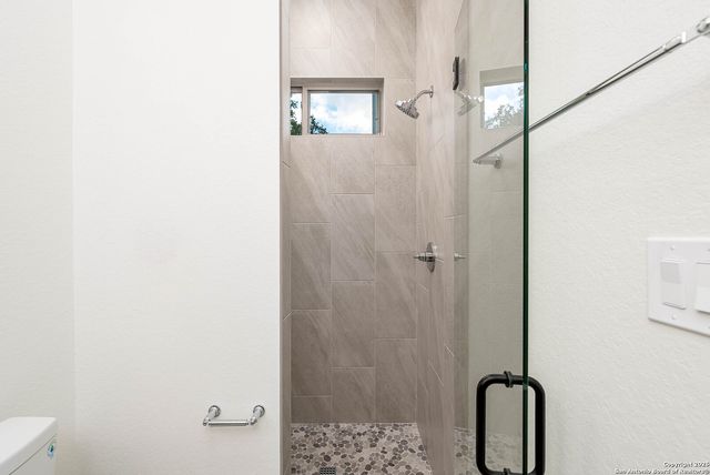 24351 Tres Arroyos, San Antonio, TX 78255