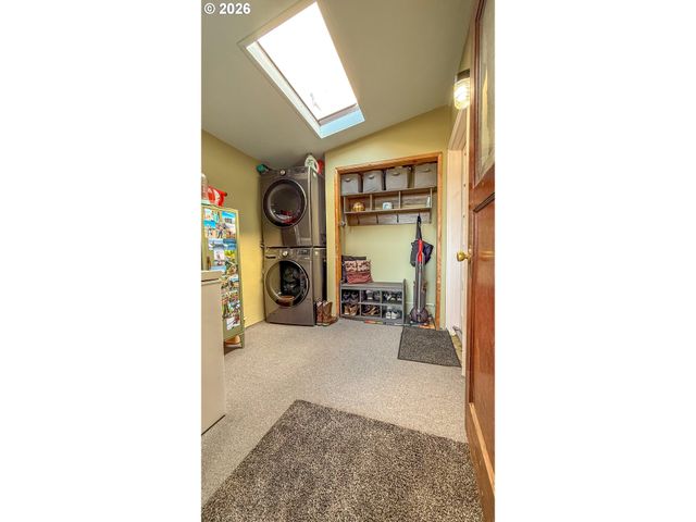 35390 RUEPPEL Ave, Pacific City, OR 97135