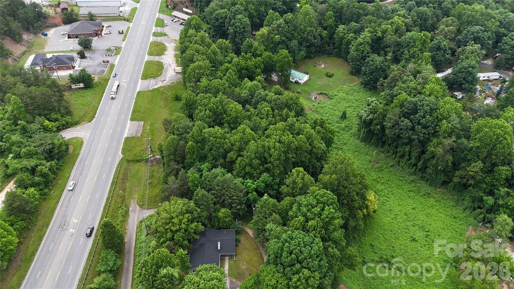 9999 US 221 Business Extension N 3, Marion, NC 28752