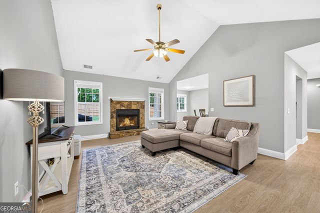 118 Rockwind Way, Demorest, GA 30535