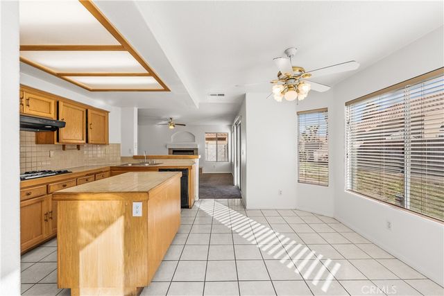 6110 Meredith, Palmdale, CA 93552