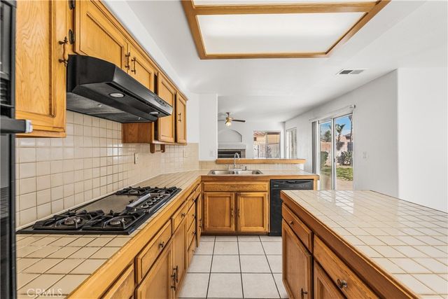 6110 Meredith, Palmdale, CA 93552