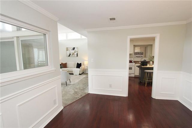 346 Carpenter Drive 75, Atlanta, GA 30328