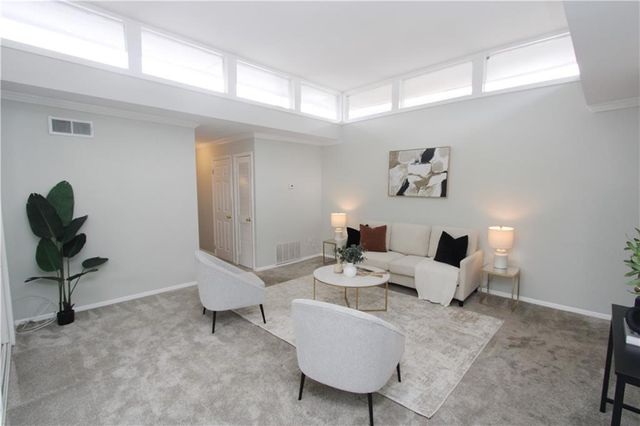 346 Carpenter Drive 75, Atlanta, GA 30328