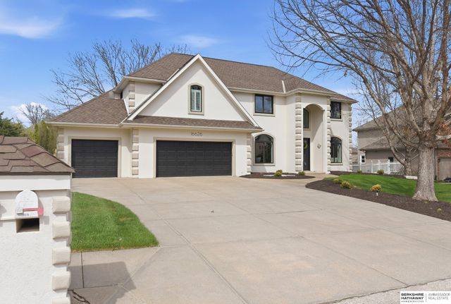 16626 Jones Street, Omaha, NE 68118