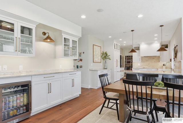 16626 Jones Street, Omaha, NE 68118