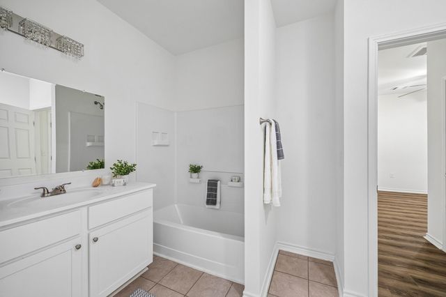 11818 Beverly Drive, Houston, TX 77065