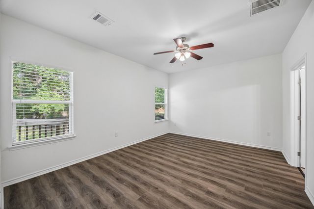 11818 Beverly Drive, Houston, TX 77065