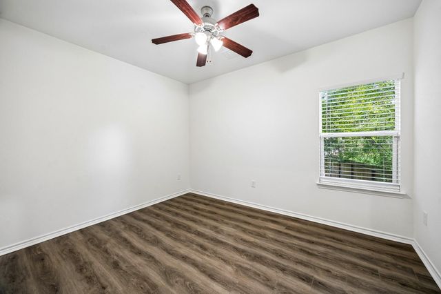 11818 Beverly Drive, Houston, TX 77065